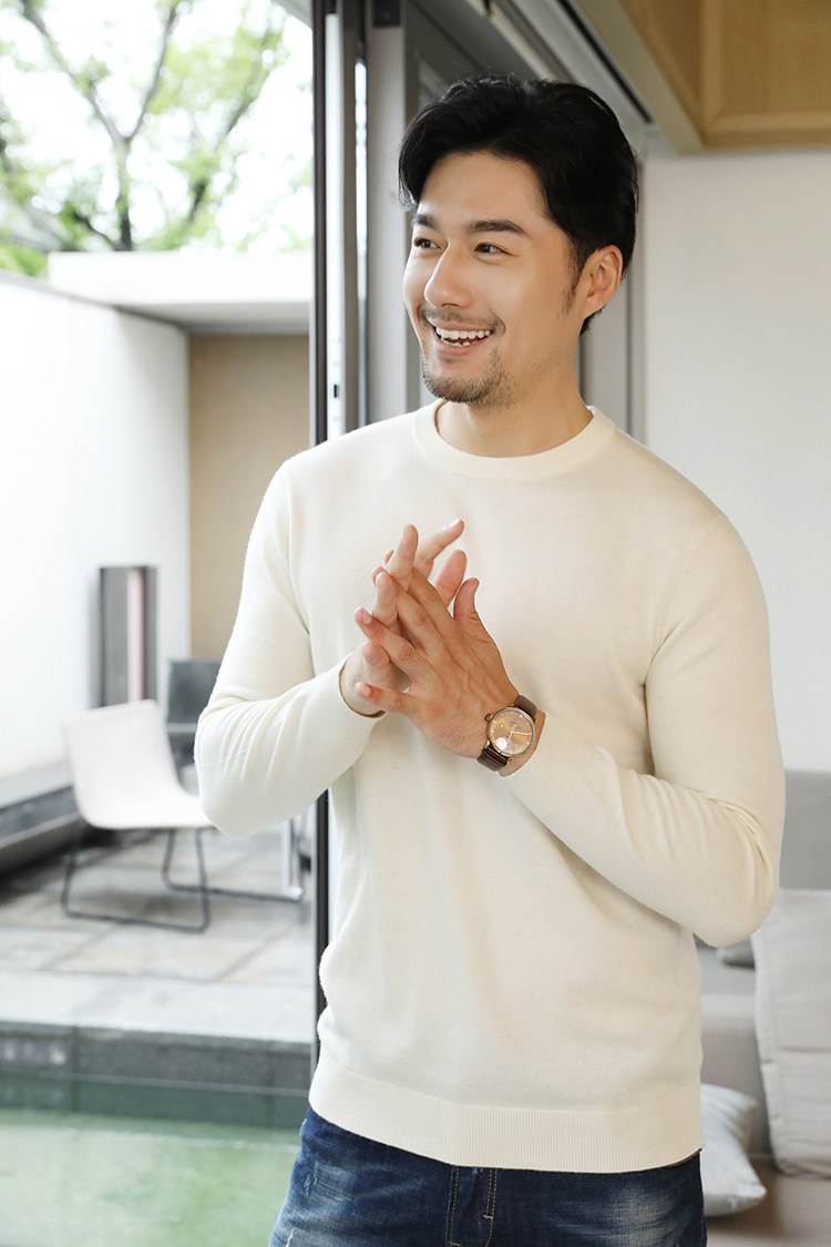 MONSEN Suitory 100% Wool Lightweight Crewneck Knit product image