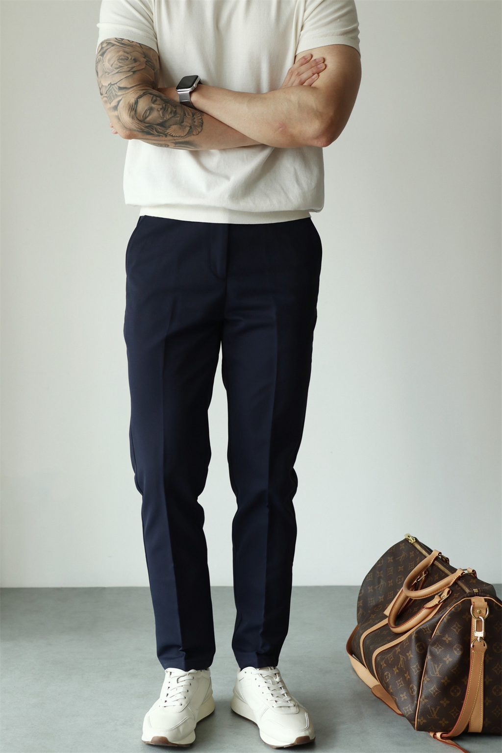 MONSEN Suitory Hidden-Elastic Waist Stretch Ankle Trousers in Performance Blend product image