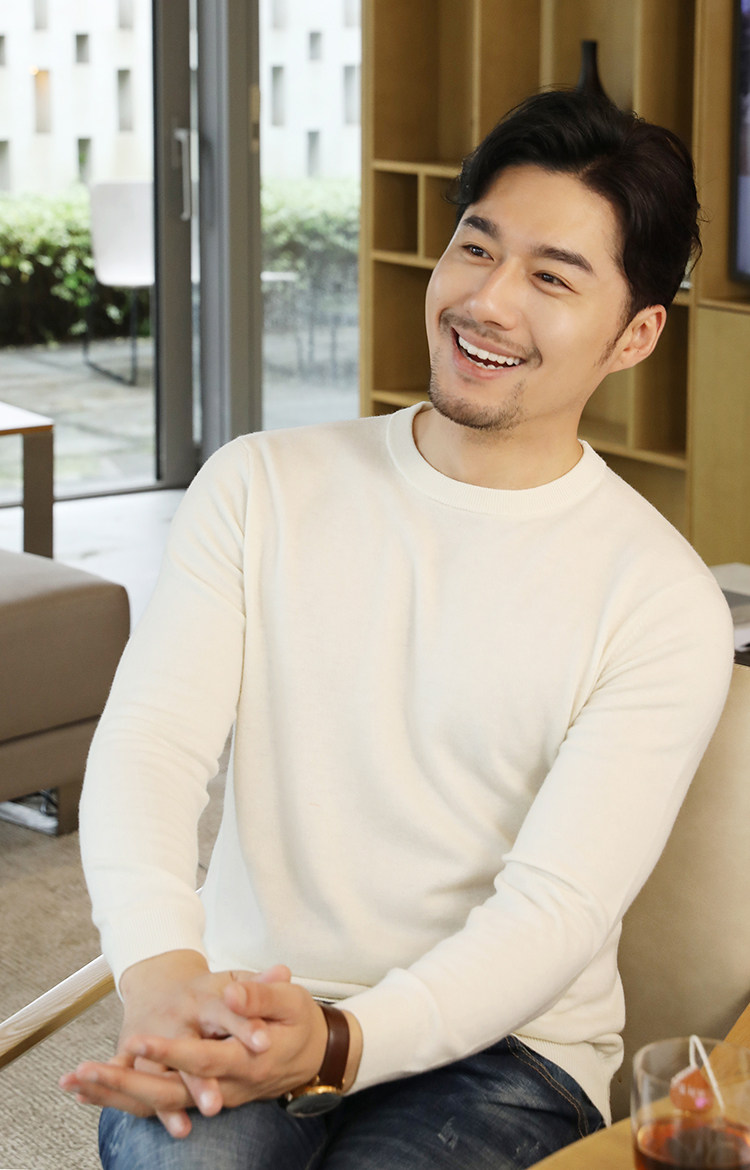 MONSEN Suitory 100% Wool Lightweight Crewneck Knit product image