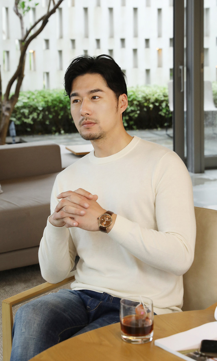 MONSEN Suitory 100% Wool Lightweight Crewneck Knit product image