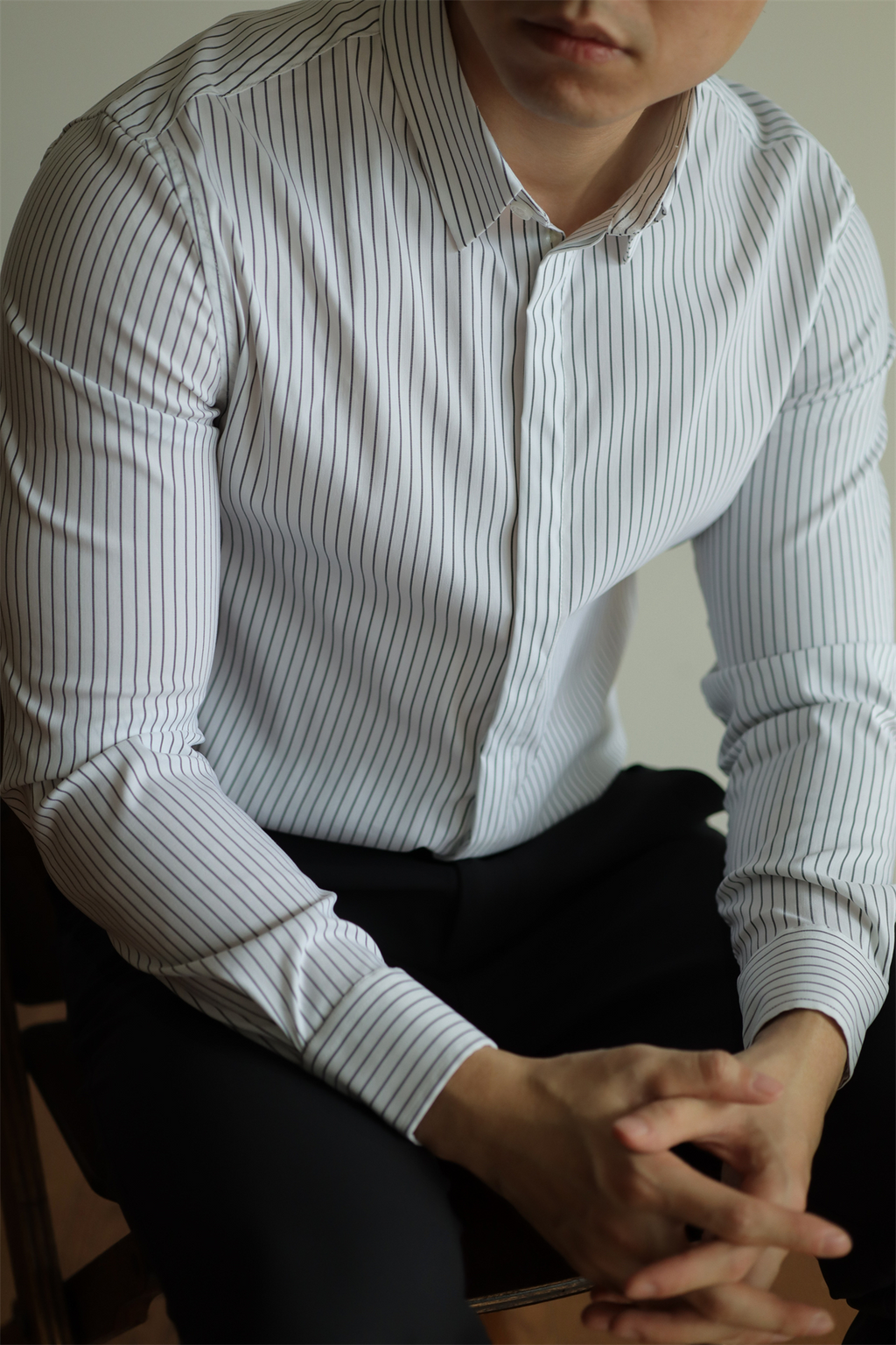 MONSEN Suitory Wrinkle-Free Striped Shirt in Performance Blend product image