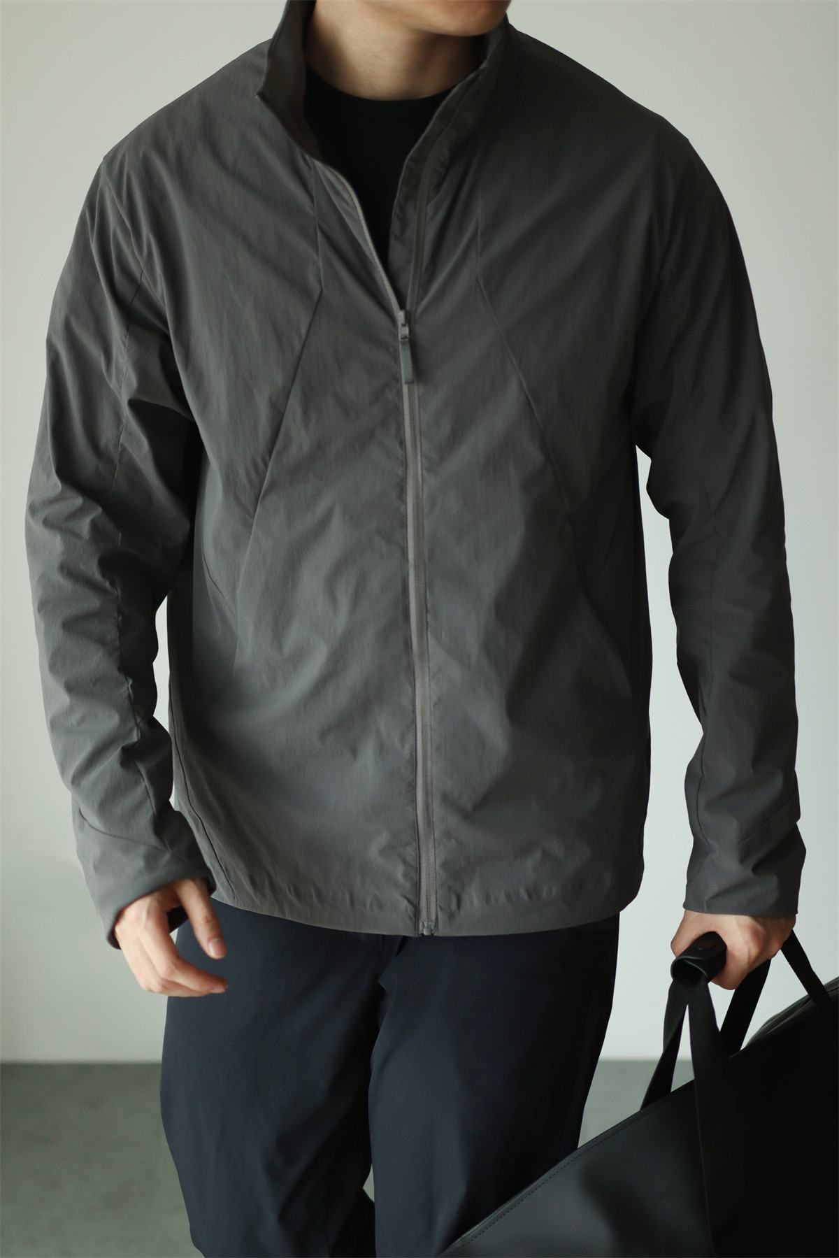 MONSEN Suitory Lightweight Windproof Twill Stand-Collar Jacket product image