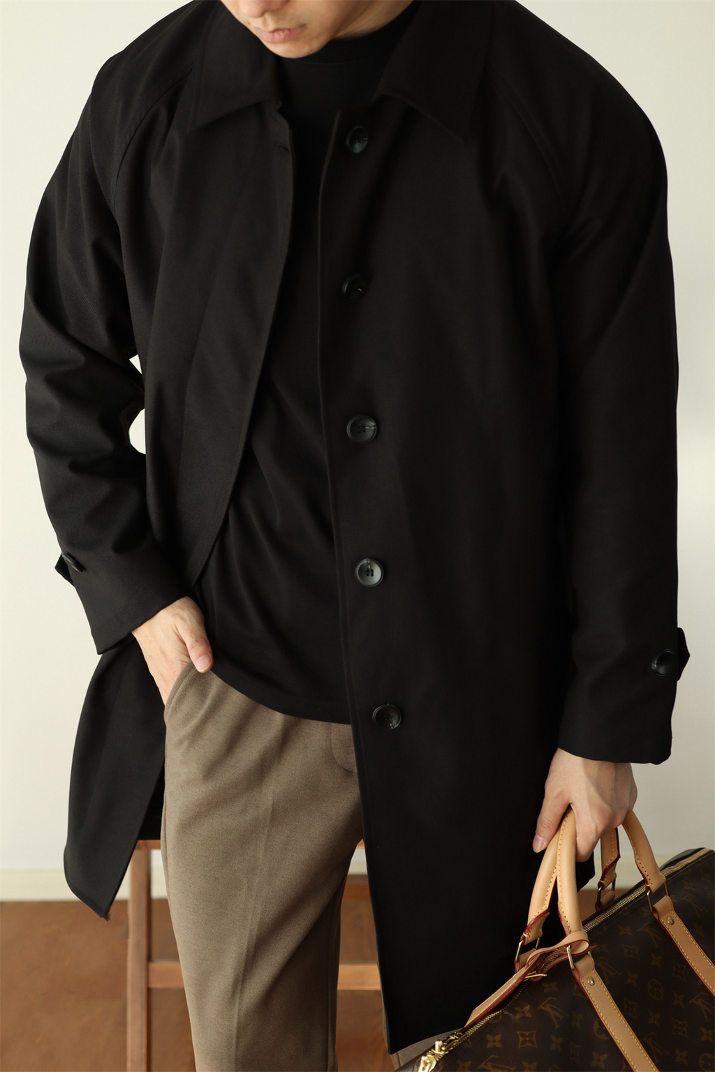 Concealed-Placket Mid-Length Trench Coat