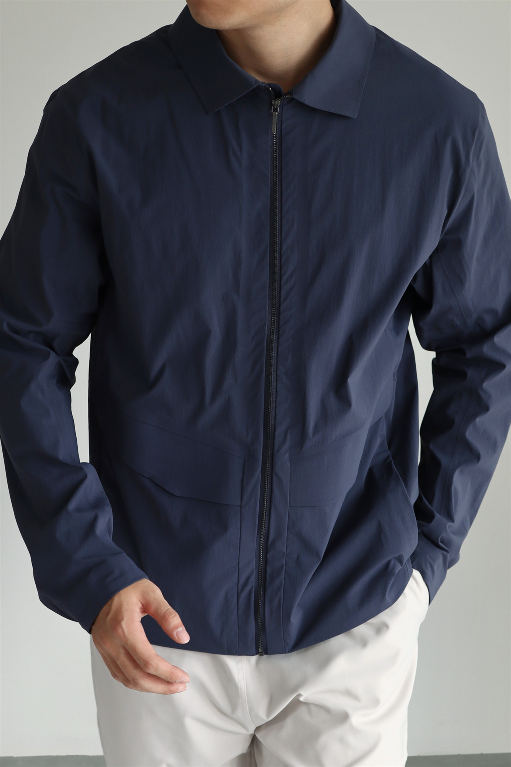 MONSEN Suitory Traveler Lightweight Seam-Sealed Jacket product image