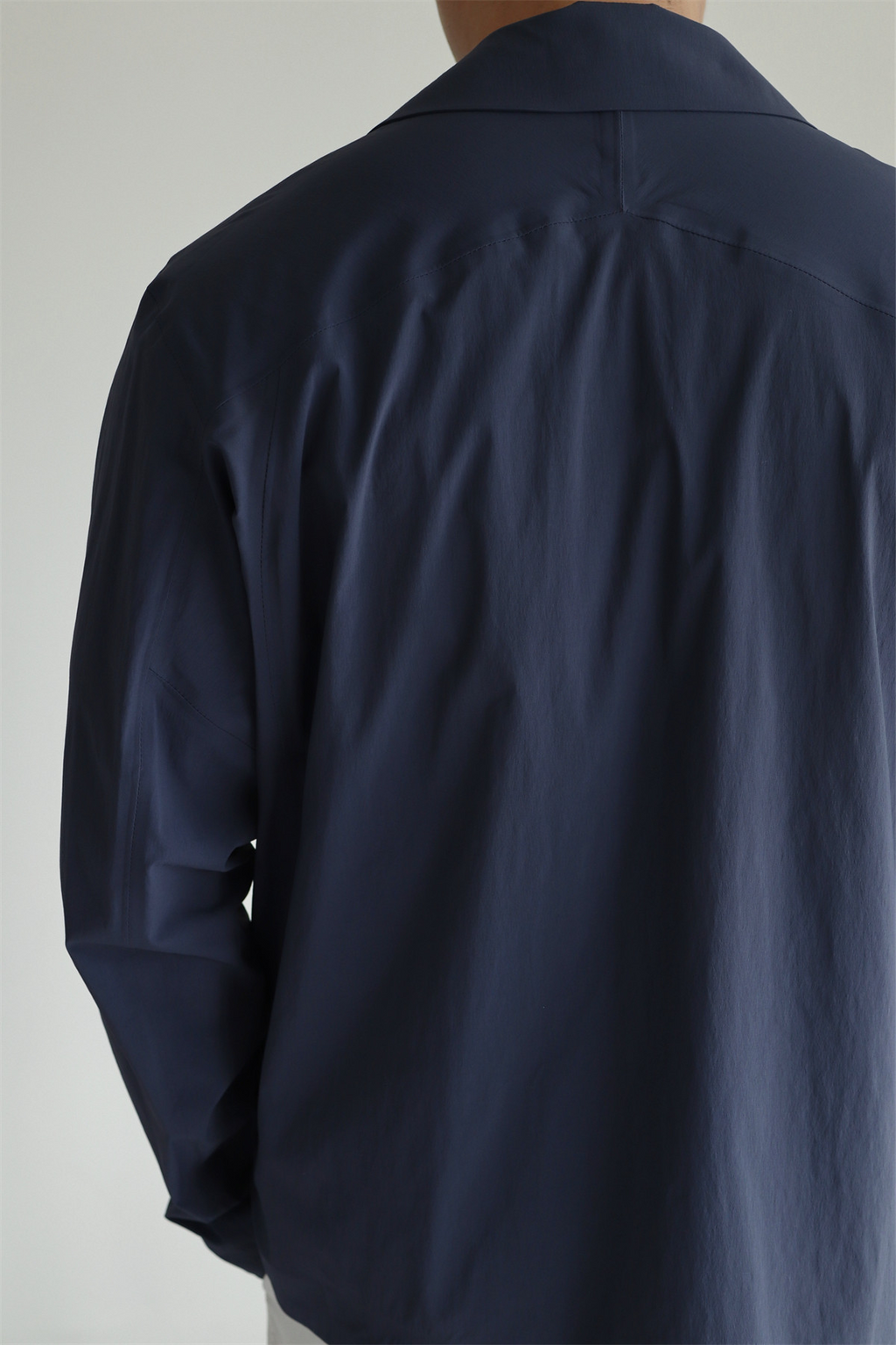 MONSEN Suitory Traveler Lightweight Seam-Sealed Jacket product image