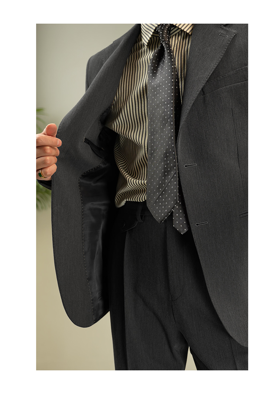 MONSEN Suitory Neapolitan Wrinkle-Resistant Suit in Performance Blend product image
