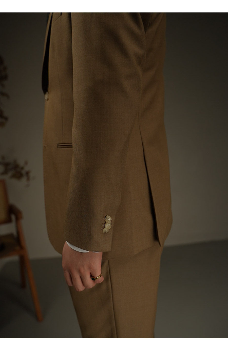Neapolitan Slim-Fit 2-Piece Suit