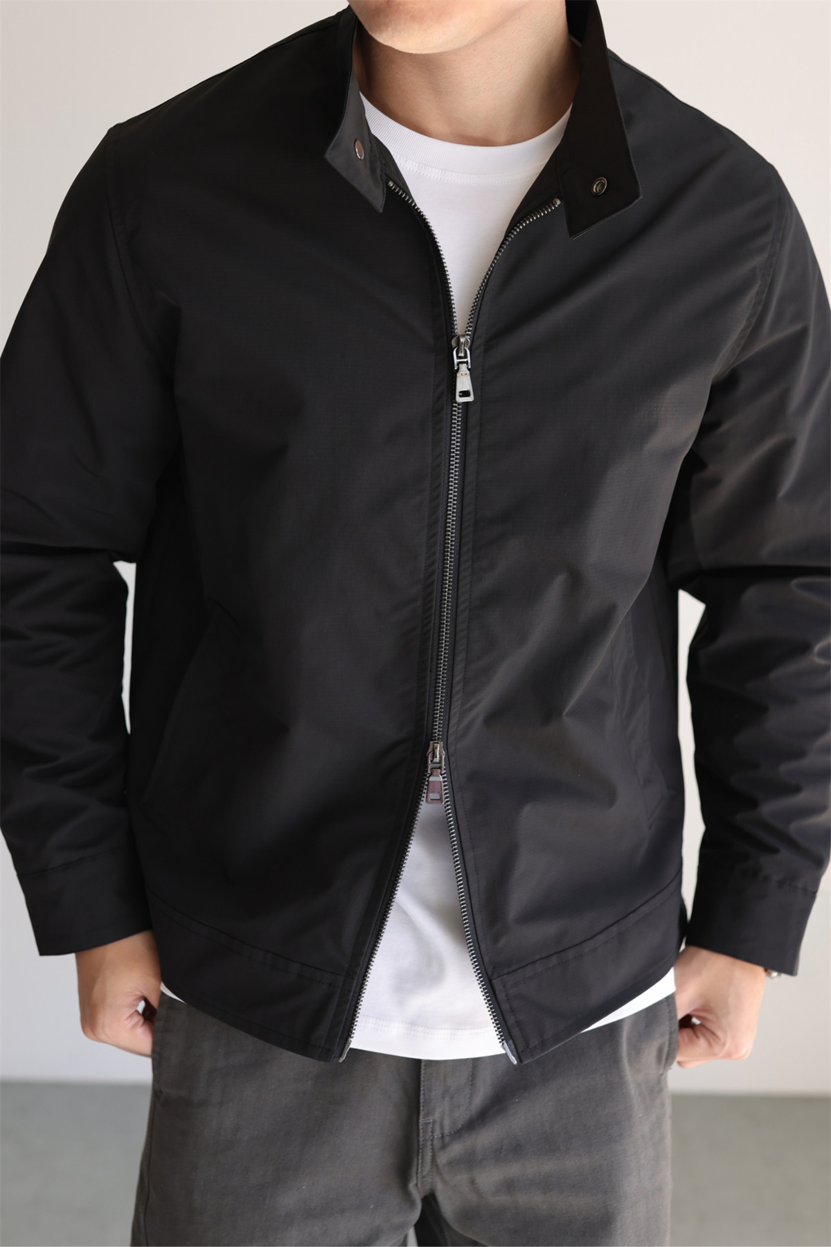 MONSEN Suitory Lightweight G9 Harrington Subtle Jacket in Performance Blend product image