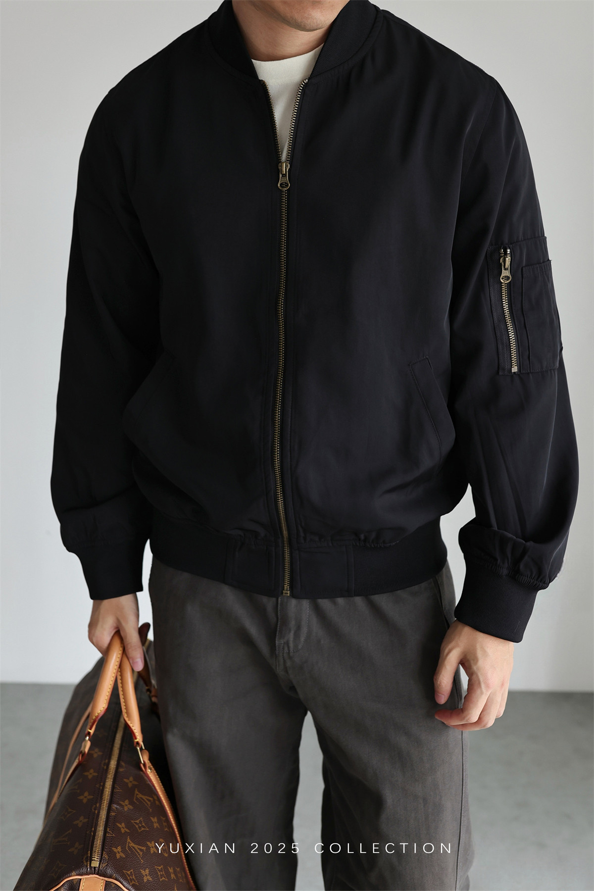 MONSEN Suitory Lightweight MA-1 Flight Jacket in Performance Blend product image