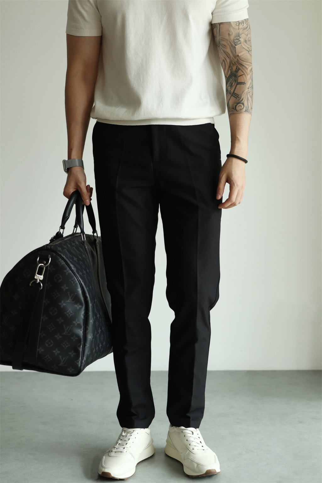 MONSEN Suitory Hidden-Elastic Waist Stretch Ankle Trousers in Performance Blend product image