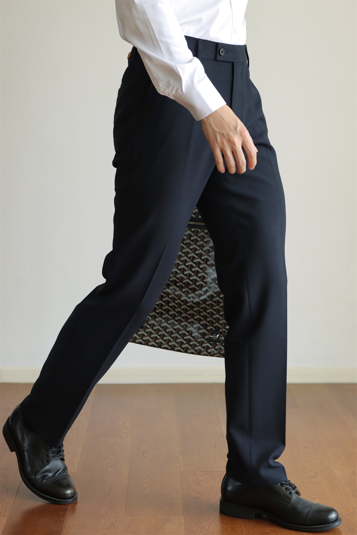 MONSEN Suitory Slim Stretch Non-Iron Trousers in Performance Blend product image