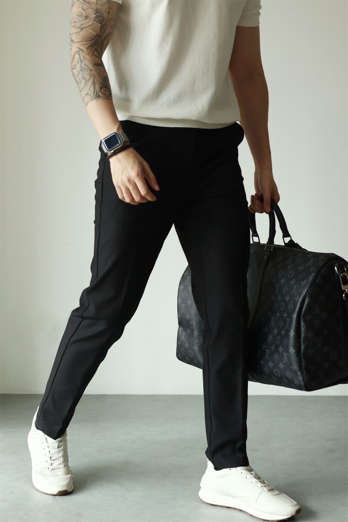 MONSEN Suitory Hidden-Elastic Waist Stretch Ankle Trousers in Performance Blend product image