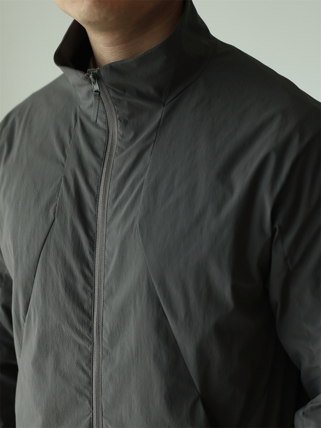MONSEN Suitory Lightweight Windproof Twill Stand-Collar Jacket product image