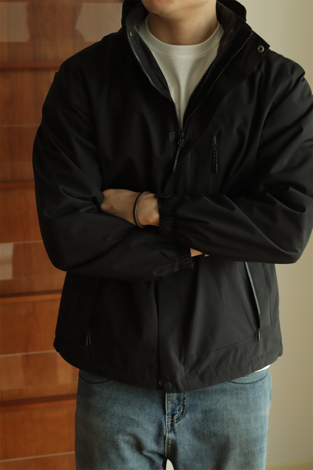 MONSEN Suitory Windproof Hard-Shell Jacket in Performance Blend product image
