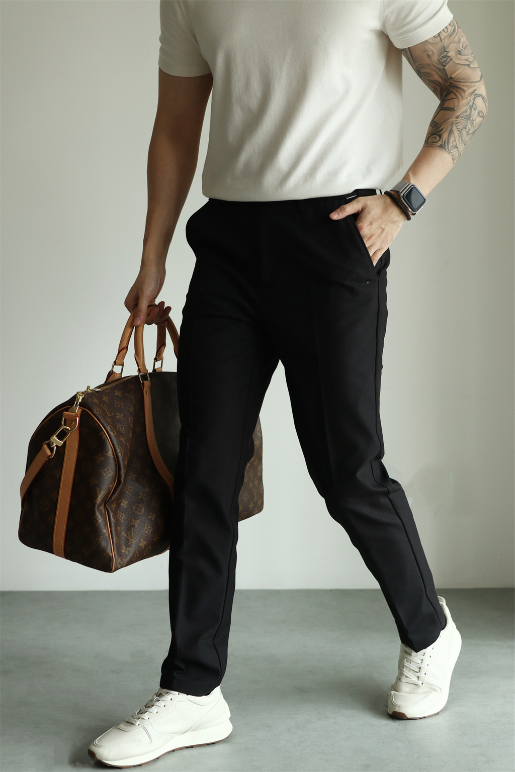 MONSEN Suitory Hidden-Elastic Waist Stretch Ankle Trousers in Performance Blend product image