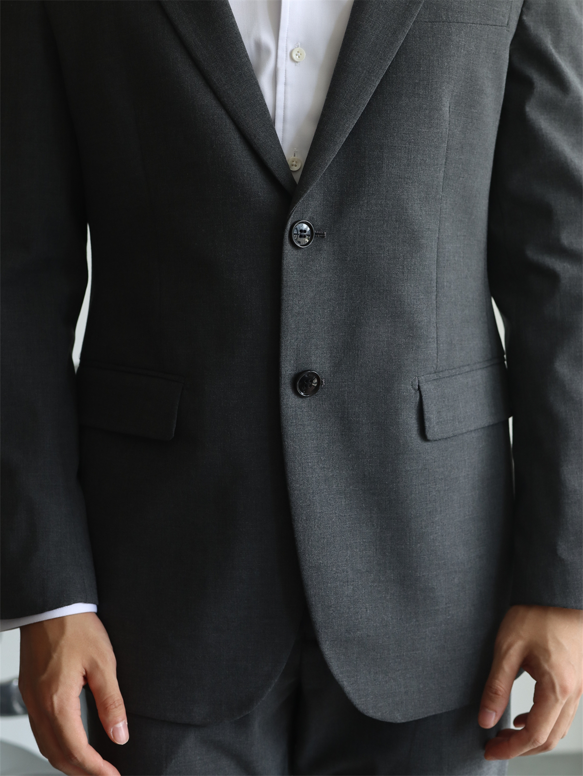 MONSEN Suitory Wrinkle-Free, Non-Iron BLAZER in Performance Blend product image