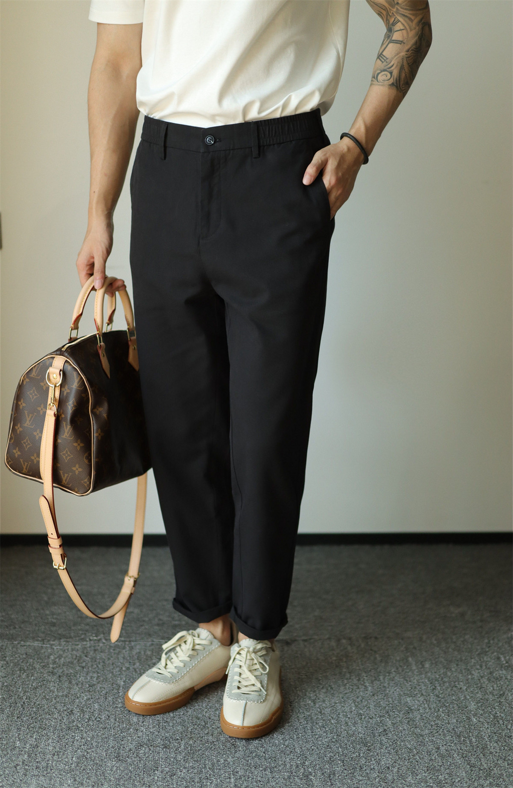 MONSEN Suitory Tencel Straight-Leg Cropped Trousers product image