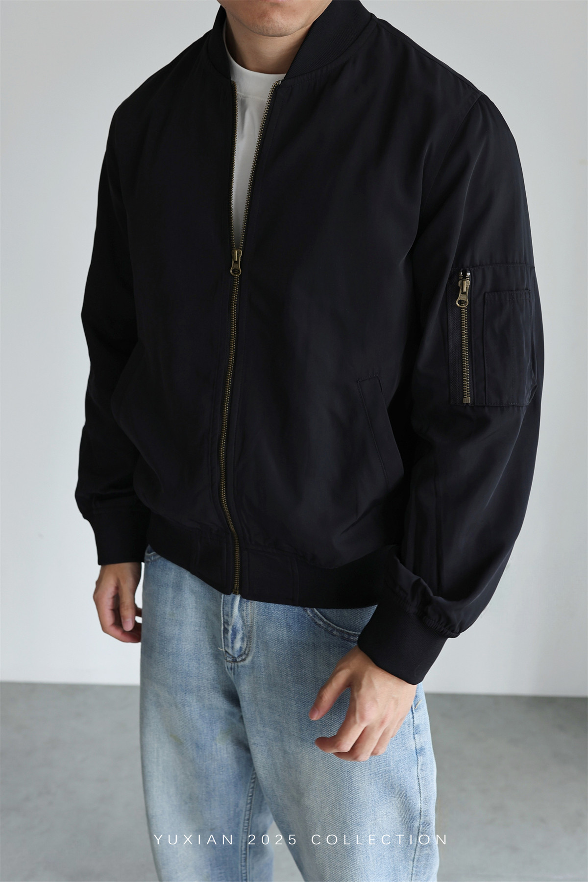 MONSEN Suitory Lightweight MA-1 Flight Jacket in Performance Blend product image