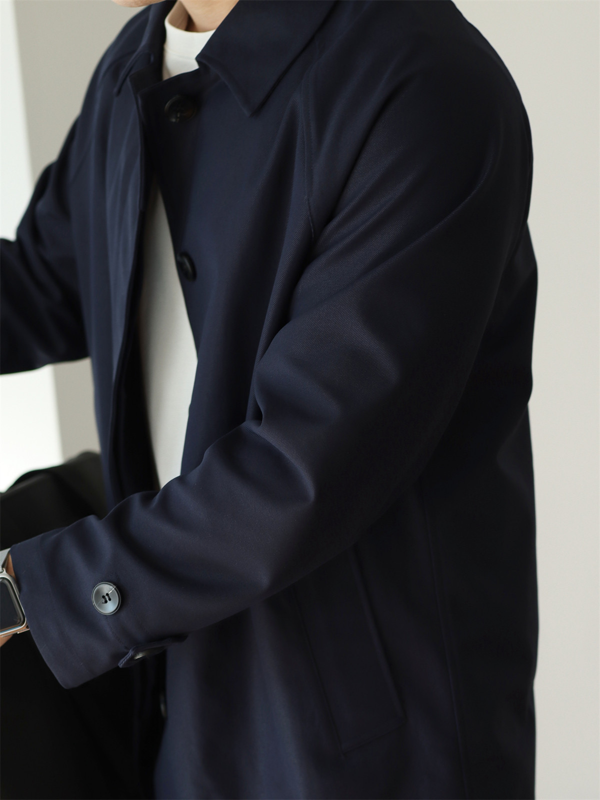 Concealed-Placket Mid-Length Trench Coat