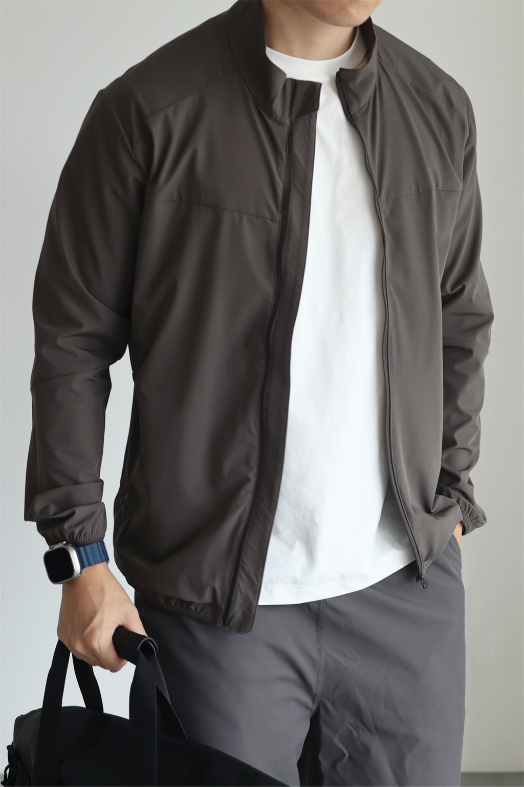 MONSEN Suitory Lightweight Breathable Quick-Dry Sun-Protection Stand-Collar Jacket product image