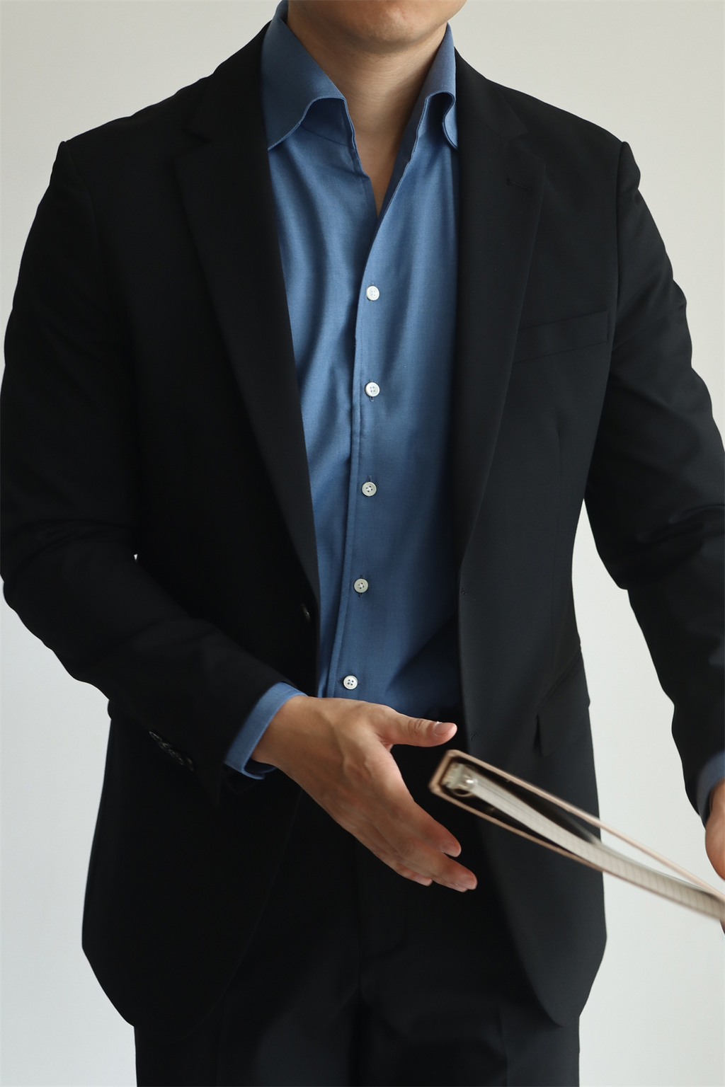 MONSEN Suitory Wrinkle-Free, Non-Iron BLAZER in Performance Blend product image