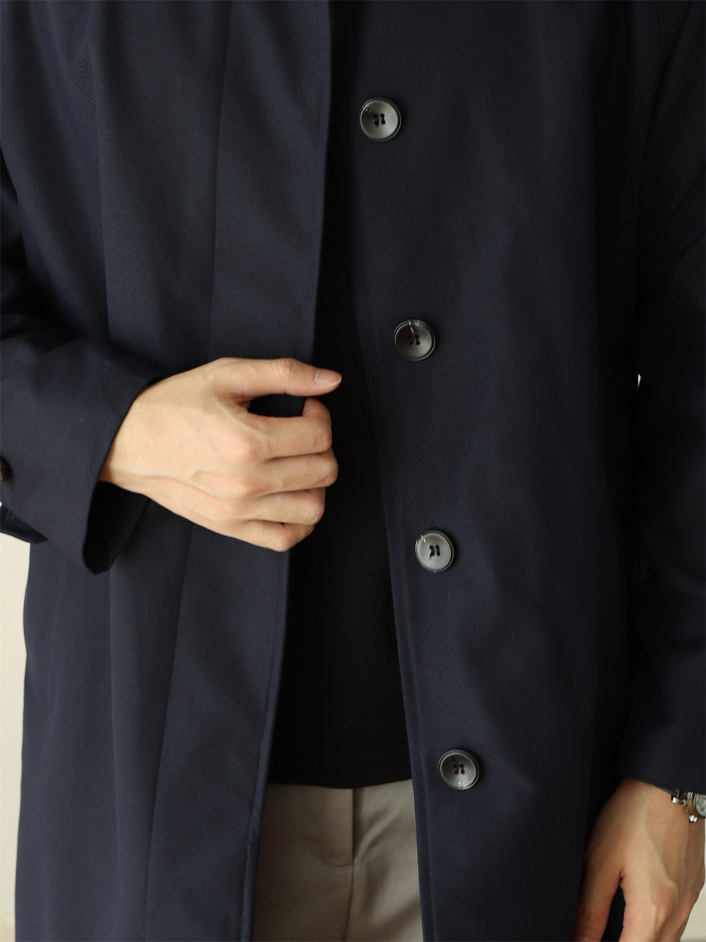 Concealed-Placket Mid-Length Trench Coat