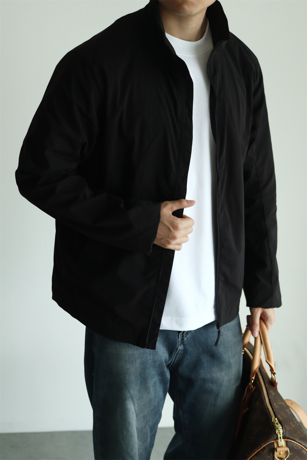 MONSEN Suitory Lightweight Windproof Twill Stand-Collar Jacket product image