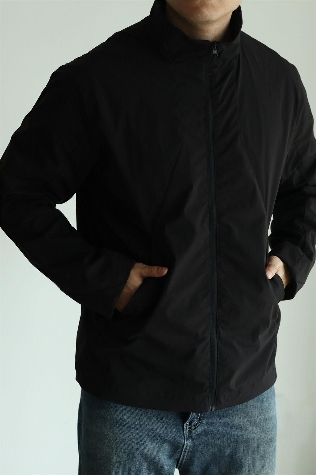 MONSEN Suitory Lightweight Windproof Twill Stand-Collar Jacket product image