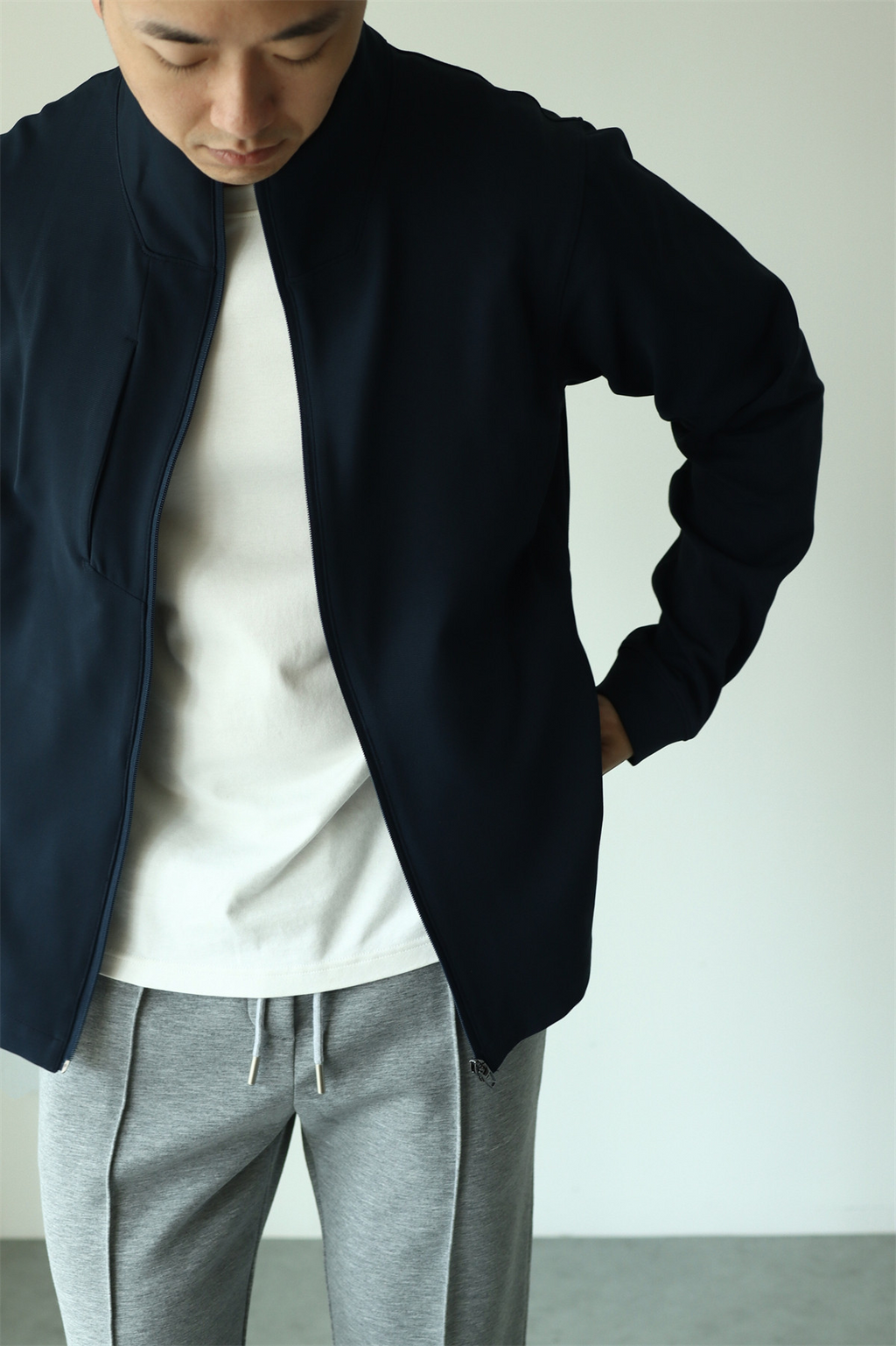 MONSEN Suitory 4-Way Stretch Stand-Collar Outerwear Jacket in Performance Blend product image