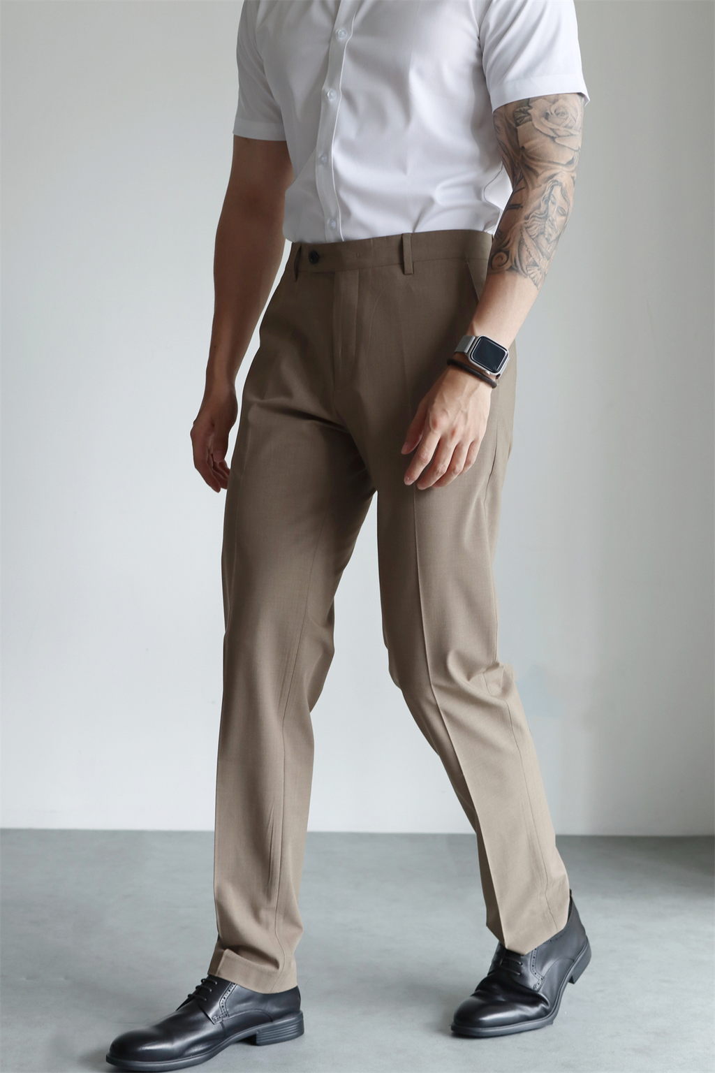 MONSEN Suitory Non-Iron Slim Trousers in Performance Blend product image