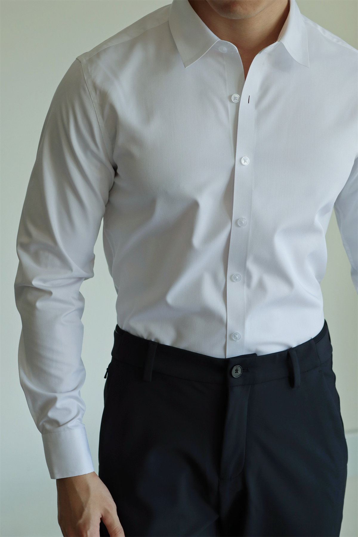 MONSEN Suitory Bamboo-Fiber Non-Iron Shirt in Bamboo Blend product image