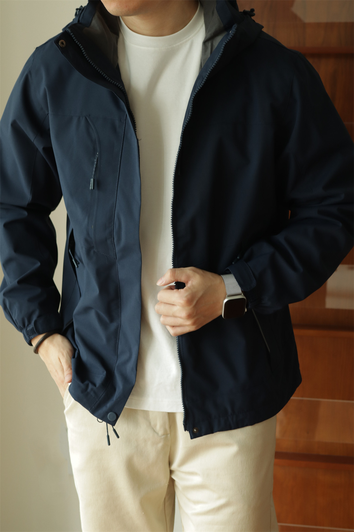 MONSEN Suitory Windproof Hard-Shell Jacket in Performance Blend product image