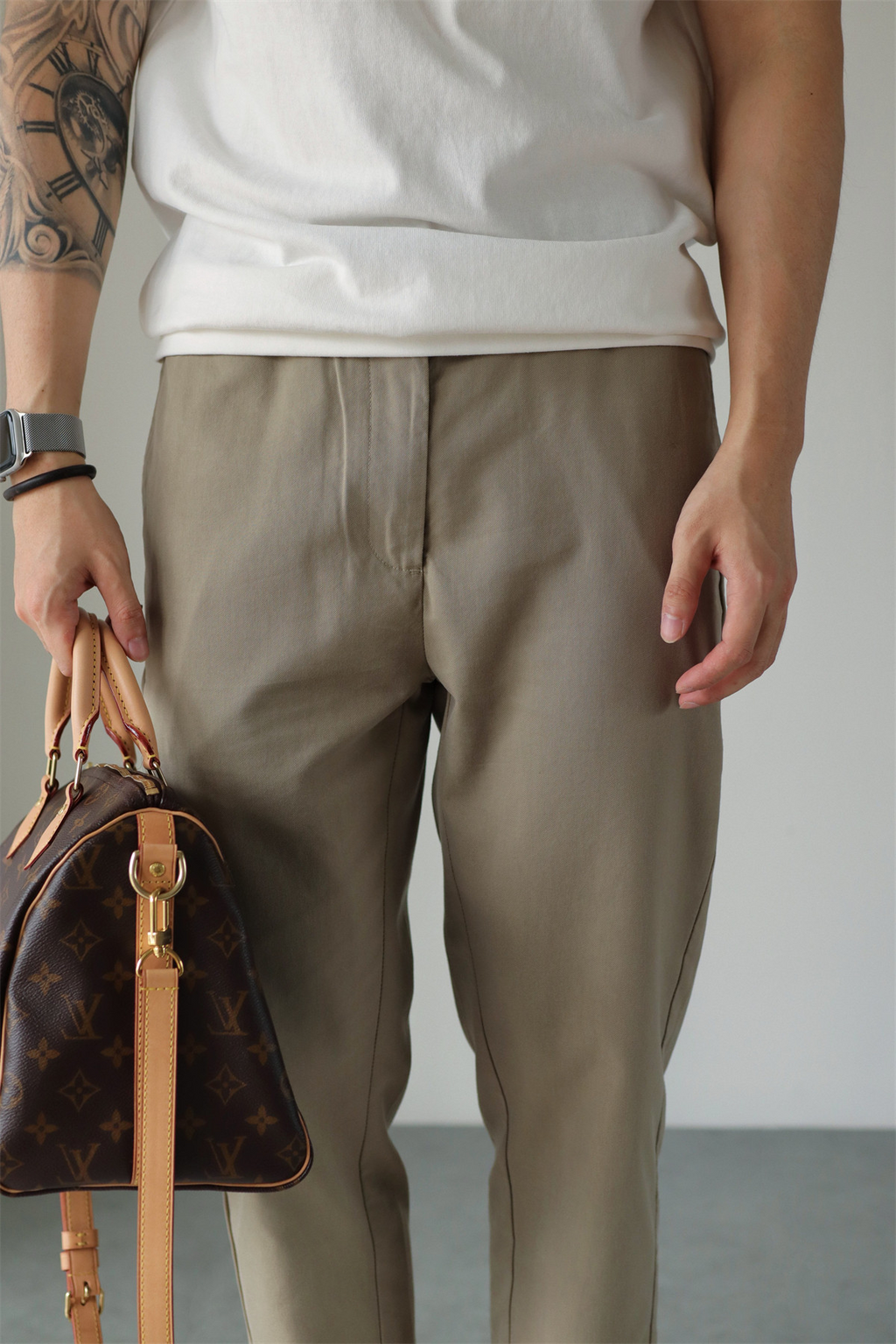 MONSEN Suitory Tencel Straight-Leg Cropped Trousers product image