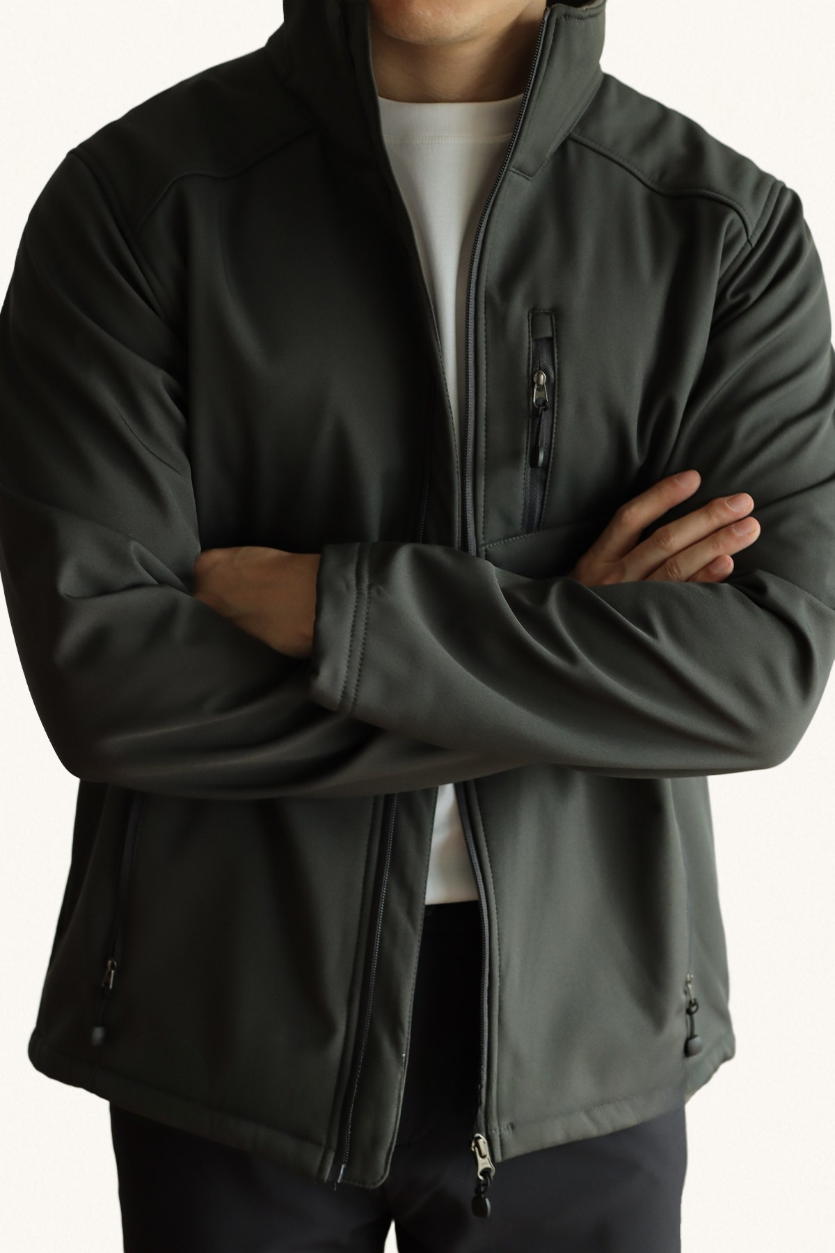 MONSEN Suitory 4-Way Stretch Fleece-Lined Waterproof Windbreaker Jacket front view