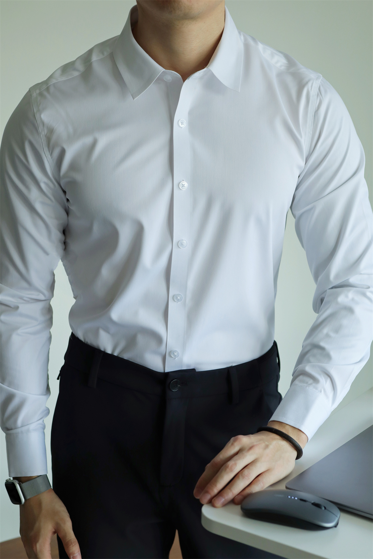 MONSEN Suitory Bamboo-Fiber Non-Iron Shirt in Bamboo Blend product image