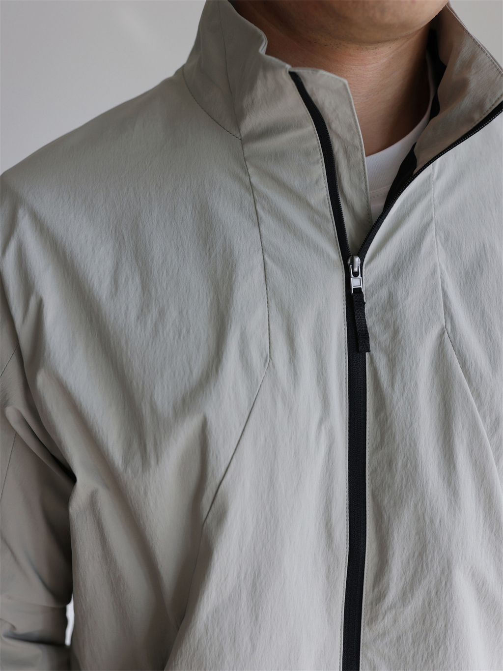 MONSEN Suitory Lightweight Windproof Twill Stand-Collar Jacket product image