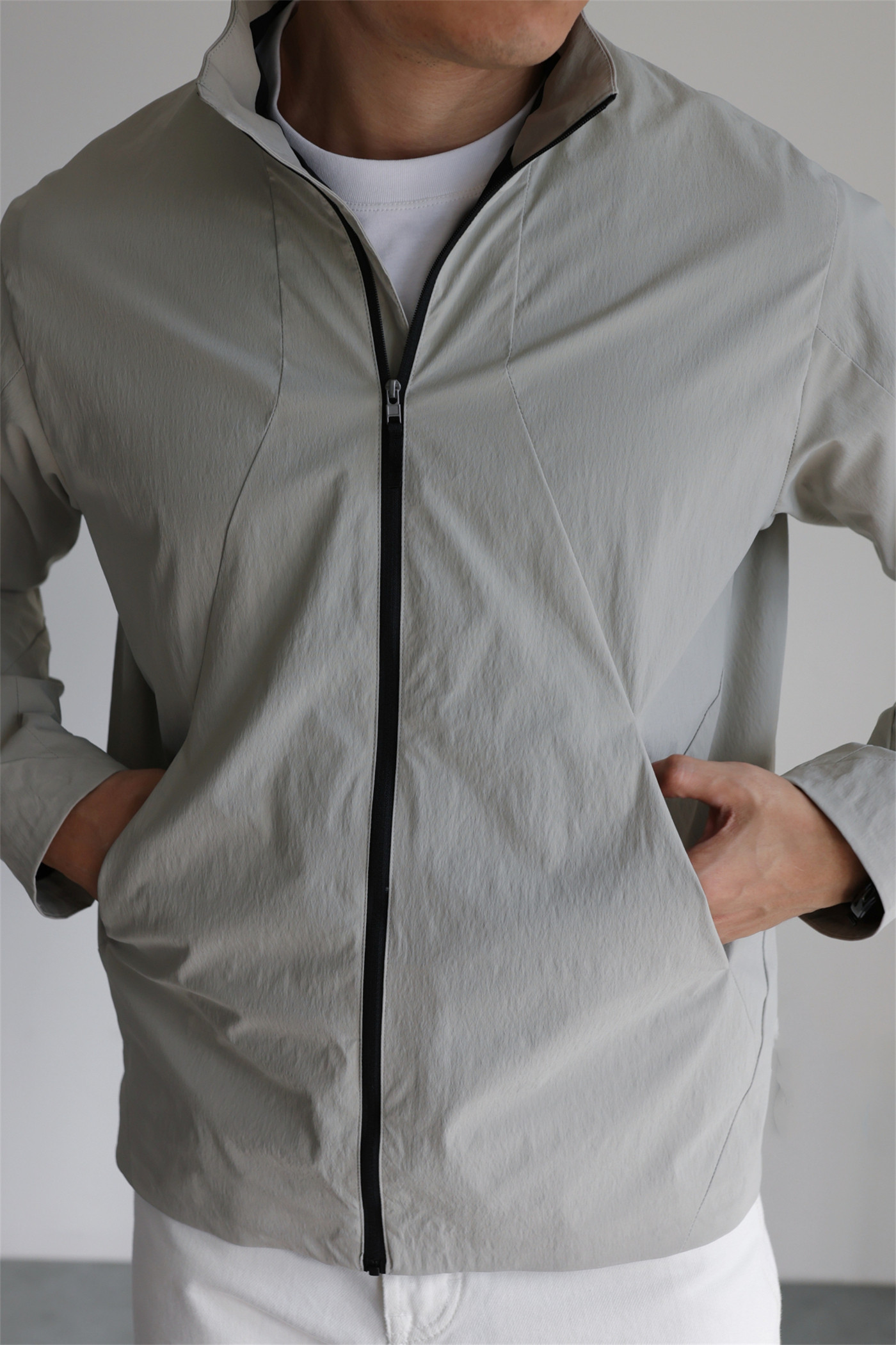 MONSEN Suitory Lightweight Windproof Twill Stand-Collar Jacket product image