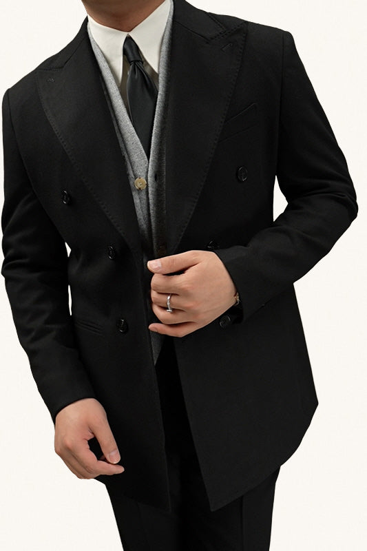 MONSEN Suitory Double-Breasted Peak-Lapel Suit in Performance Blend product image