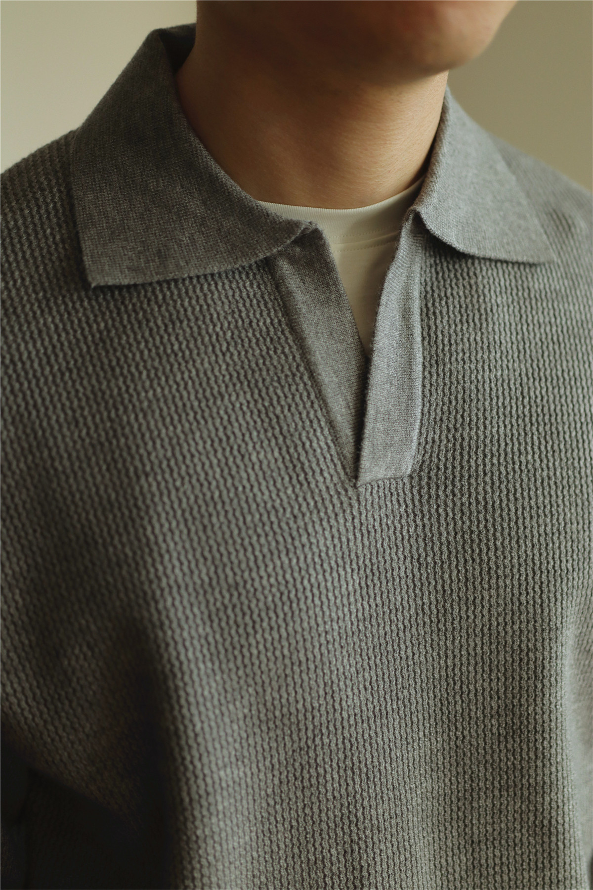 MONSEN Suitory V-Neck Heavyweight Knit Polo in Performance Blend product image