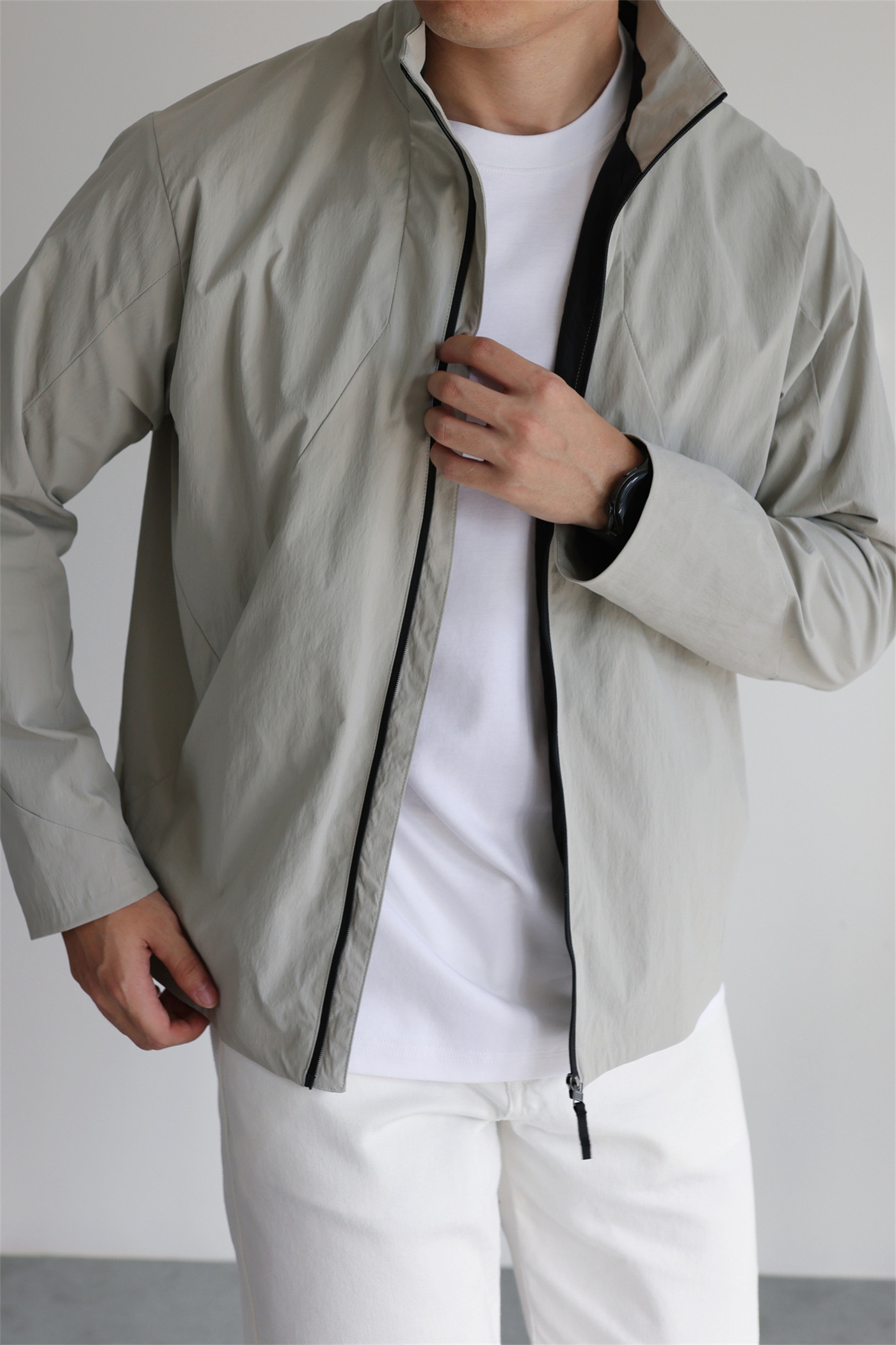 MONSEN Suitory Lightweight Windproof Twill Stand-Collar Jacket product image