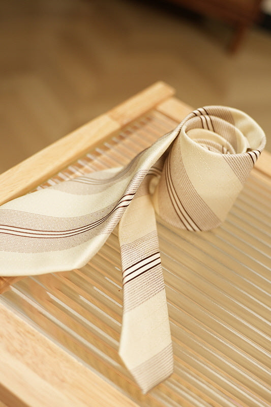 MONSEN Suitory Italian-Style Stripe Tie in Performance Blend front view