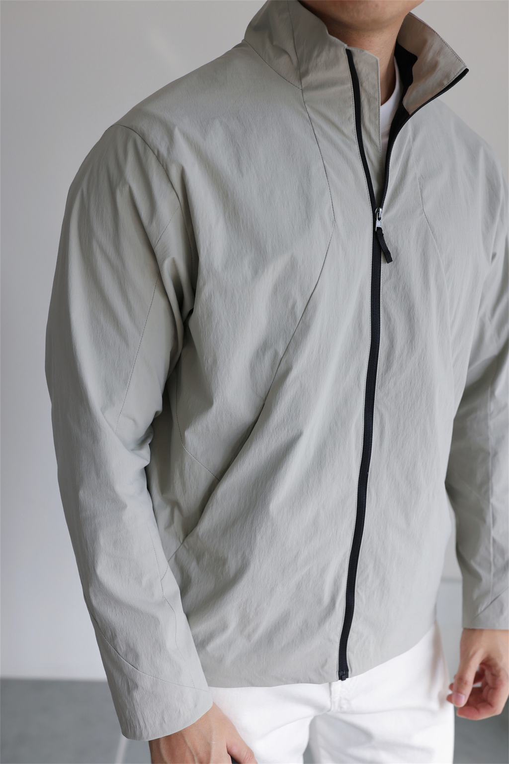 MONSEN Suitory Lightweight Windproof Twill Stand-Collar Jacket product image
