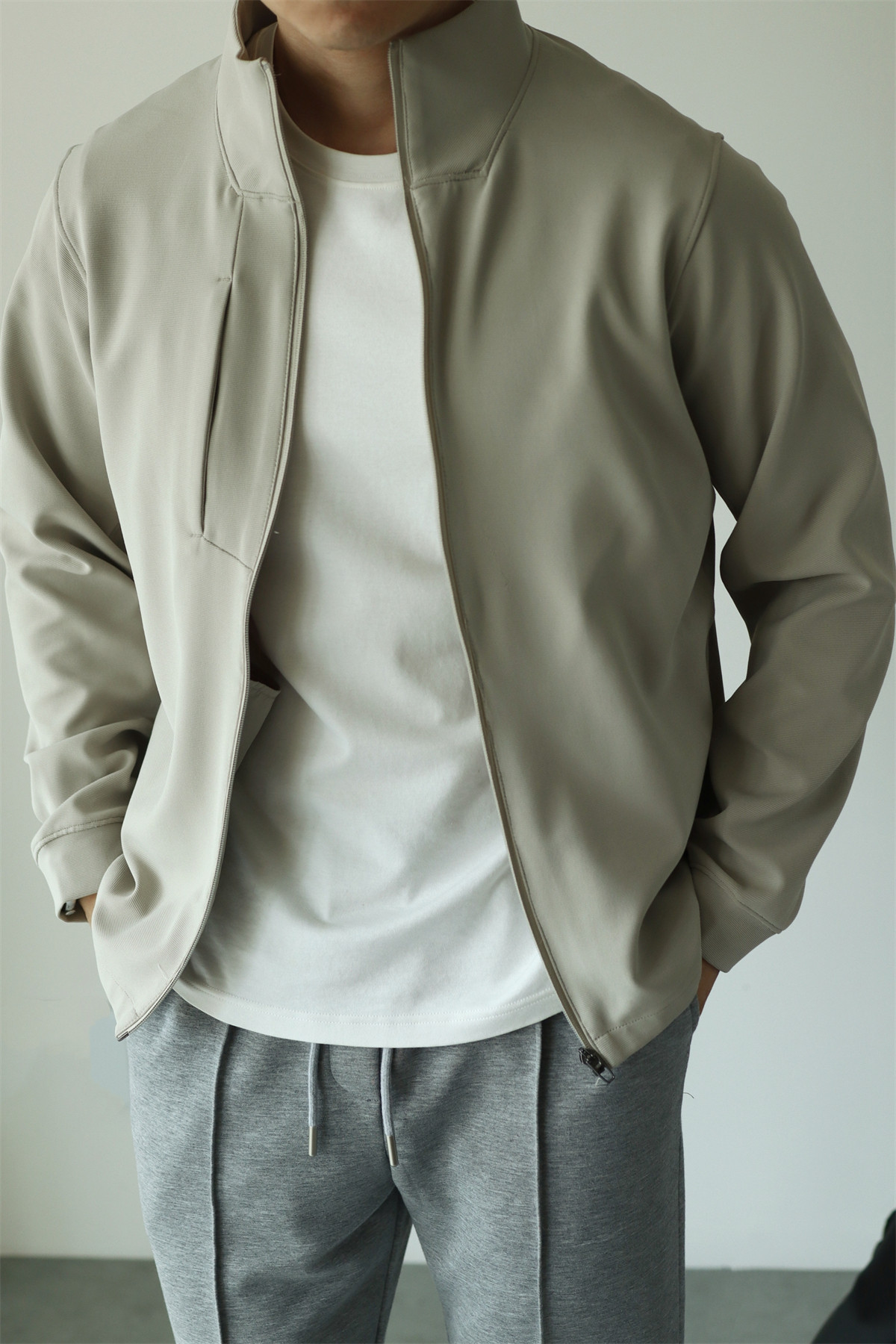 MONSEN Suitory 4-Way Stretch Stand-Collar Outerwear Jacket in Performance Blend product image