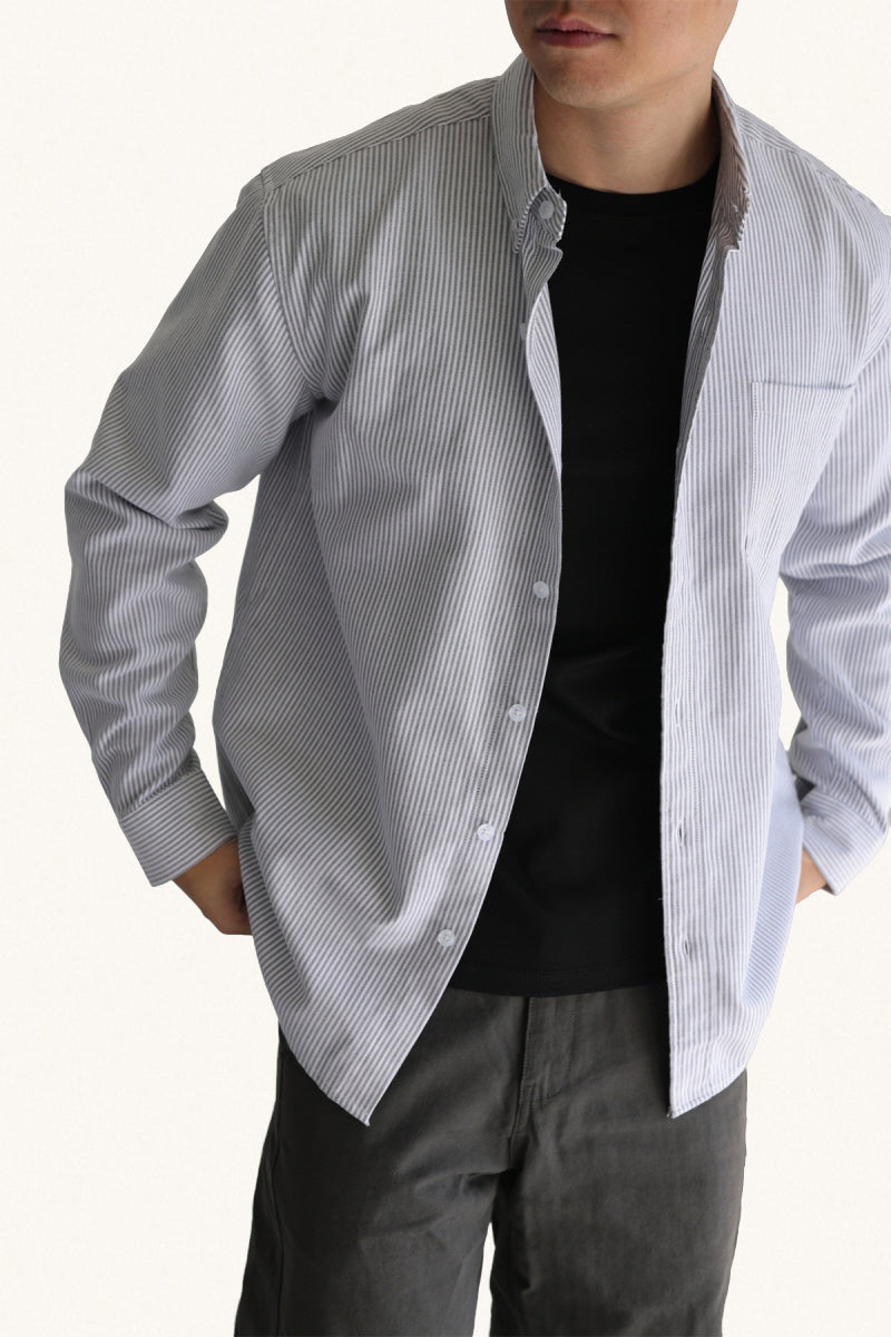 MONSEN Suitory Wrinkle-Resistant Oxford Stripe Shirt in Cotton front view