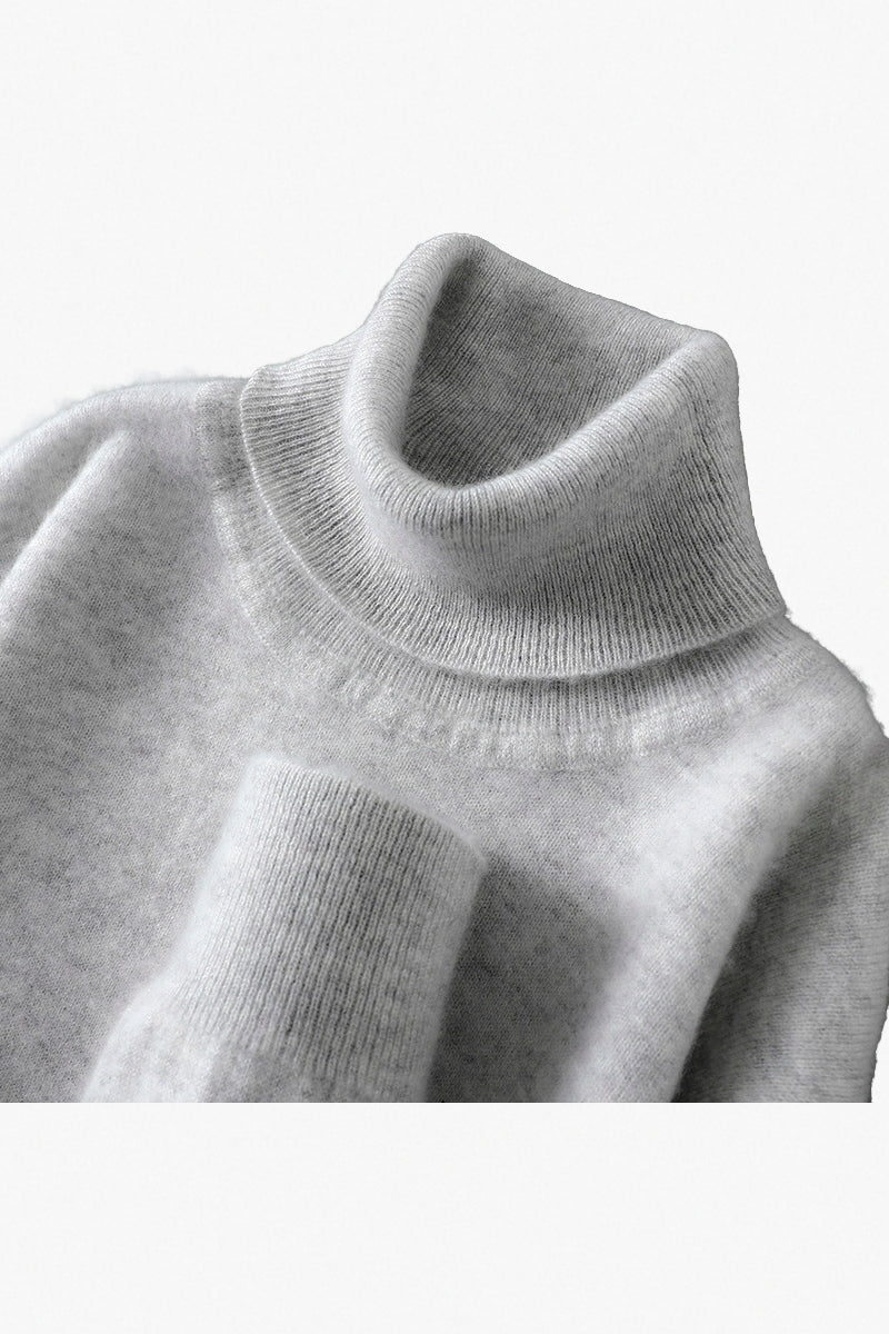 MONSEN Suitory 100% Wool Thick Relaxed Knit front view