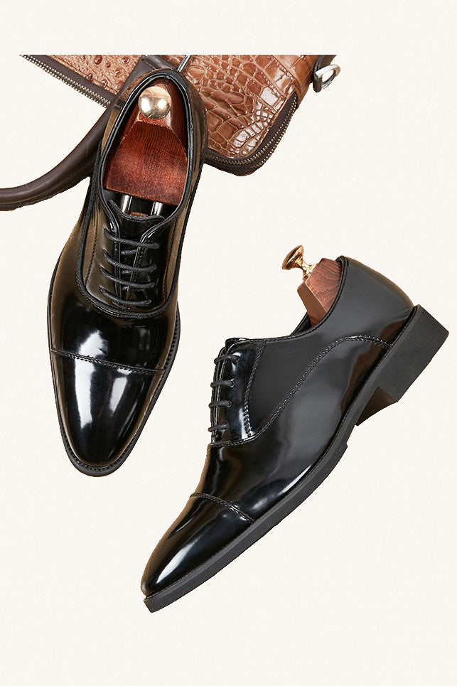MONSEN Suitory Patent Oxford Shoes front view