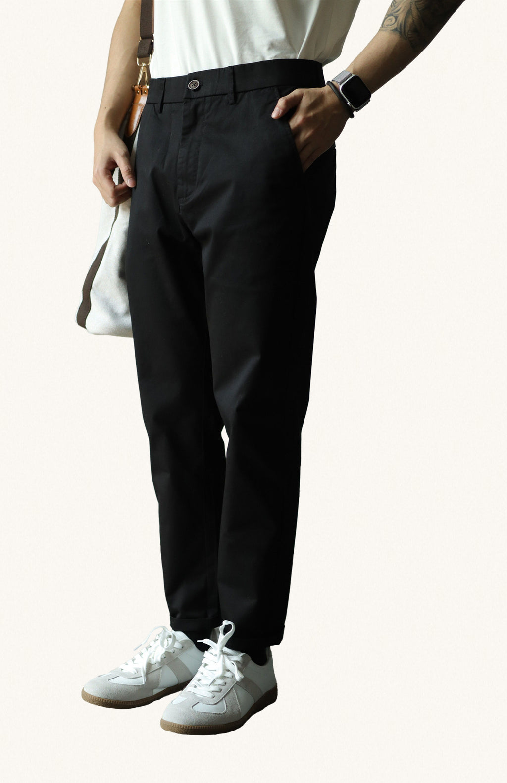 MONSEN Suitory Pure Cotton Semi-Tapered Cropped Trousers product image