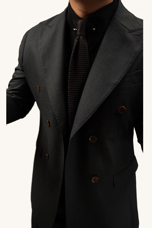 MONSEN Suitory Double-Breasted Peak Lapel Suit Set in Wool product image