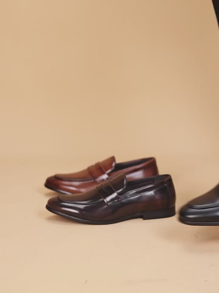 Round Toe Slip-On Loafers